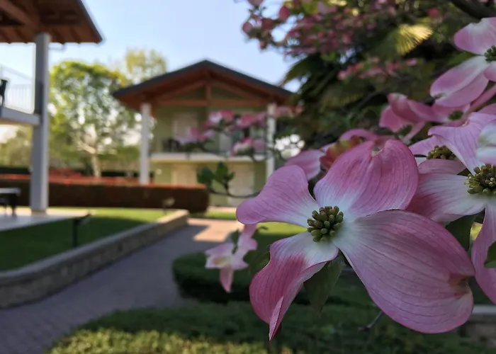 Hotel apartamentowy Alice 3*