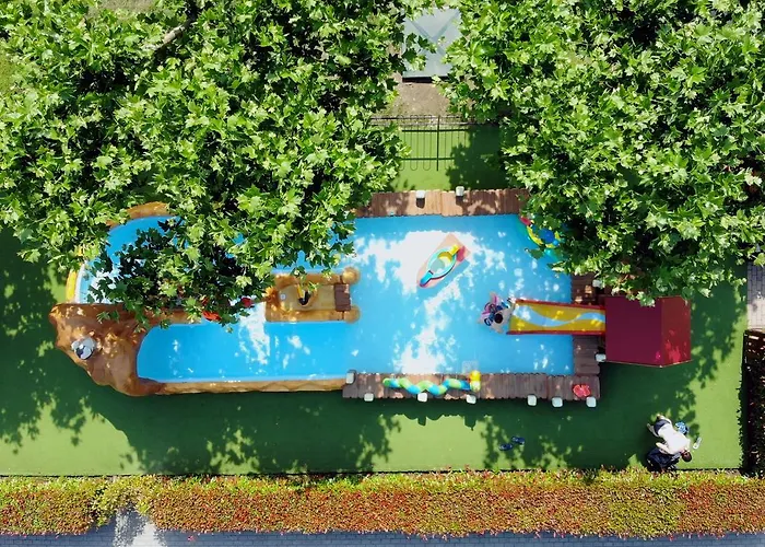 Alice 3* Dormelletto